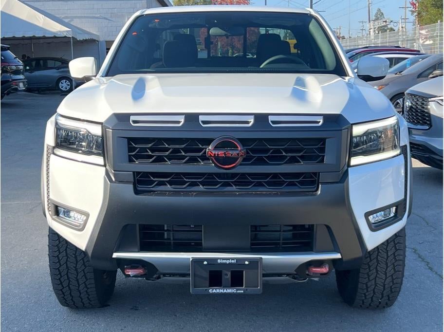 2026 Nissan Frontier Crew Cab PRO-4X Pickup 4D 6 ft