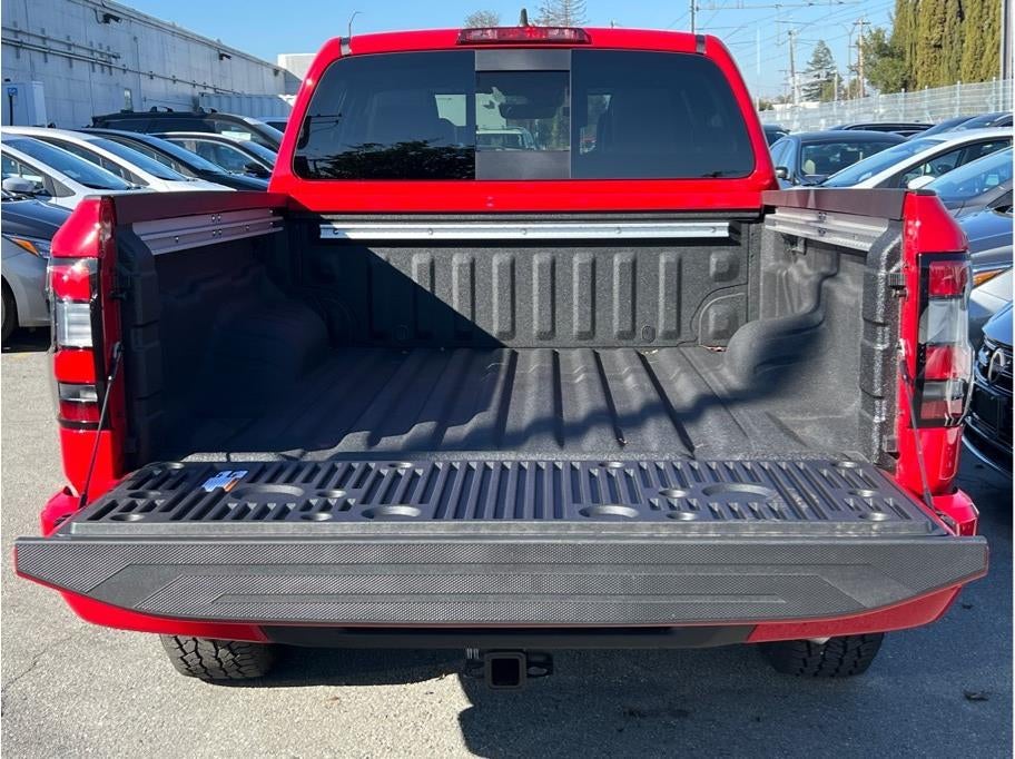 2026 Nissan Frontier Crew Cab PRO-4X Pickup 4D 6 ft