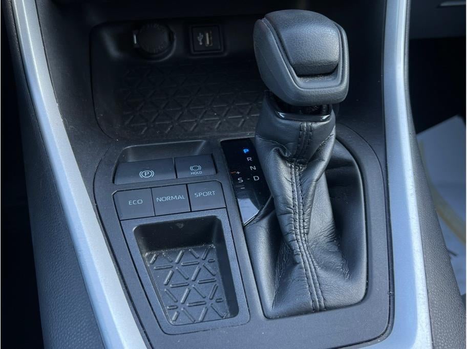 2023 Toyota RAV4 XLE Sport Utility 4D