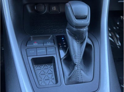 2023 Toyota RAV4 XLE Sport Utility 4D