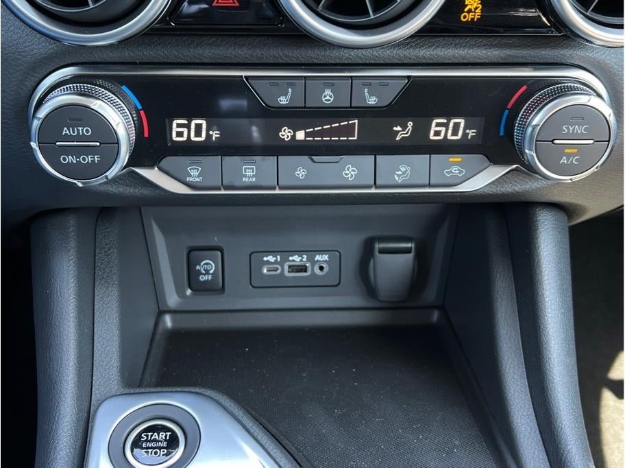 2025 Nissan Sentra SV Sedan 4D