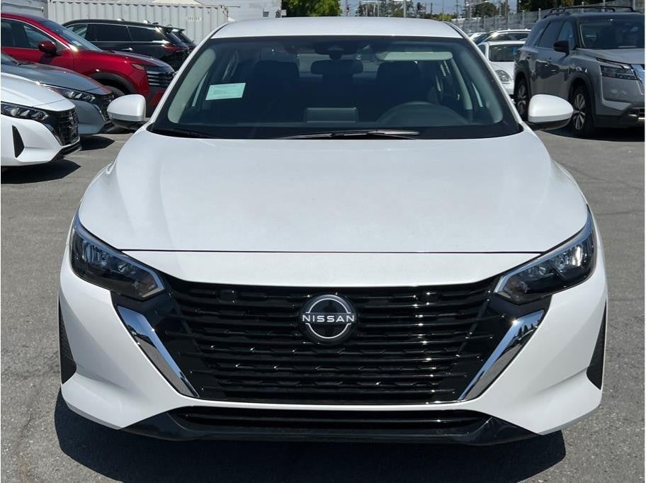 2025 Nissan Sentra SV Sedan 4D