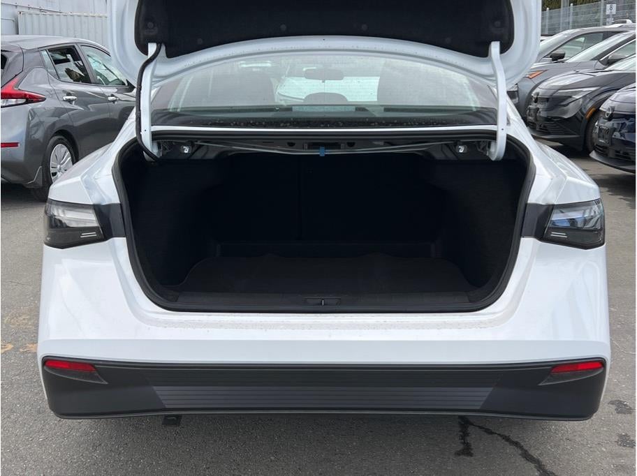 2026 Nissan Sentra S Sedan 4D