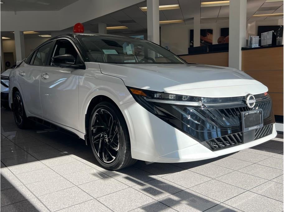 2026 Nissan Sentra SR Sedan 4D