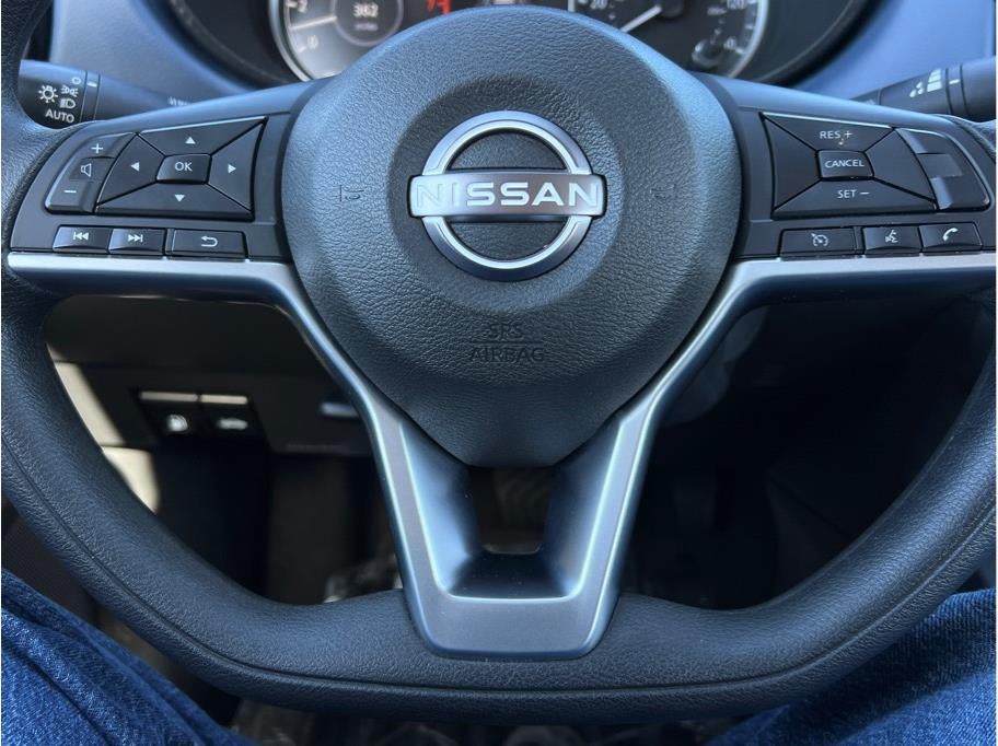2025 Nissan Versa SV Sedan 4D