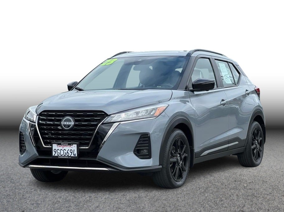 2023 Nissan Kicks SR Sport Utility 4D