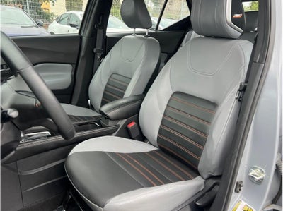 2023 Nissan Kicks SR Sport Utility 4D