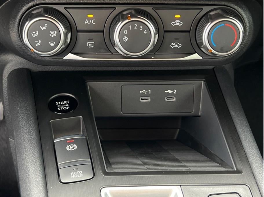 2026 Nissan Kicks S Sport Utility 4D