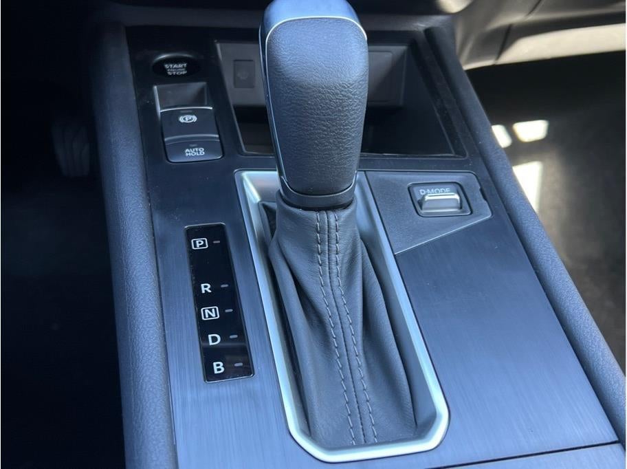 2027 Nissan Kicks SV Sport Utility 4D