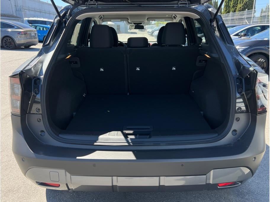 2026 Nissan Kicks SV Sport Utility 4D
