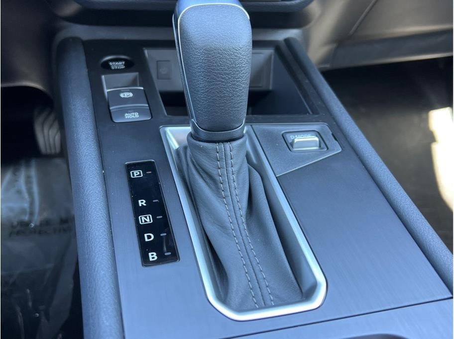 2026 Nissan Kicks MPV SV