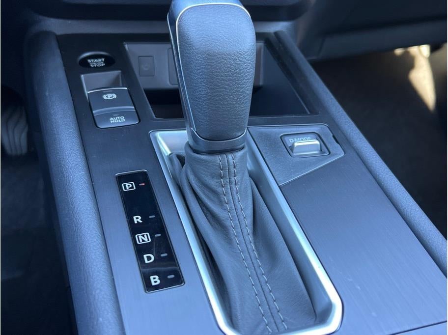 2026 Nissan Kicks MPV SV