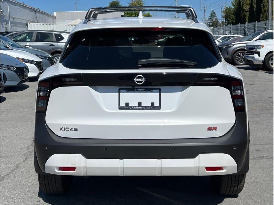 2025 Nissan Kicks SR Sport Utility 4D