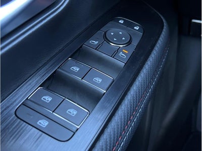 2025 Nissan Kicks SR Sport Utility 4D