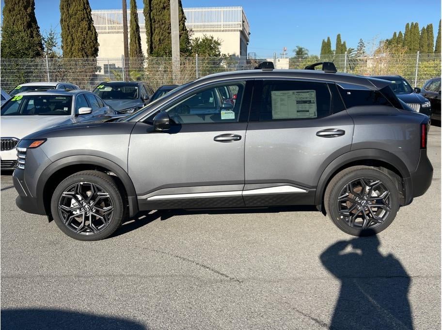 2025 Nissan Kicks SR Sport Utility 4D