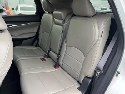 2023 INFINITI QX50 LUXE Sport Utility 4D