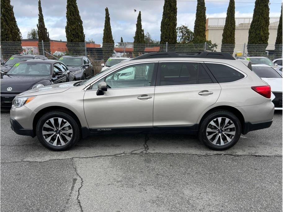 2017 Subaru Outback 2.5i Limited Wagon 4D