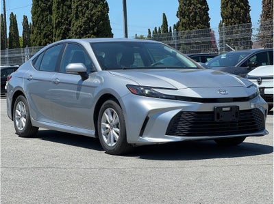2025 Toyota Camry LE Sedan 4D