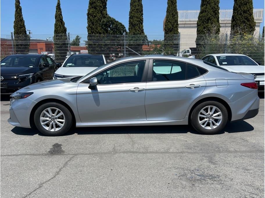 2025 Toyota Camry LE Sedan 4D