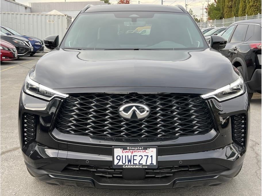 2025 INFINITI QX60 LUXE Sport Utility 4D