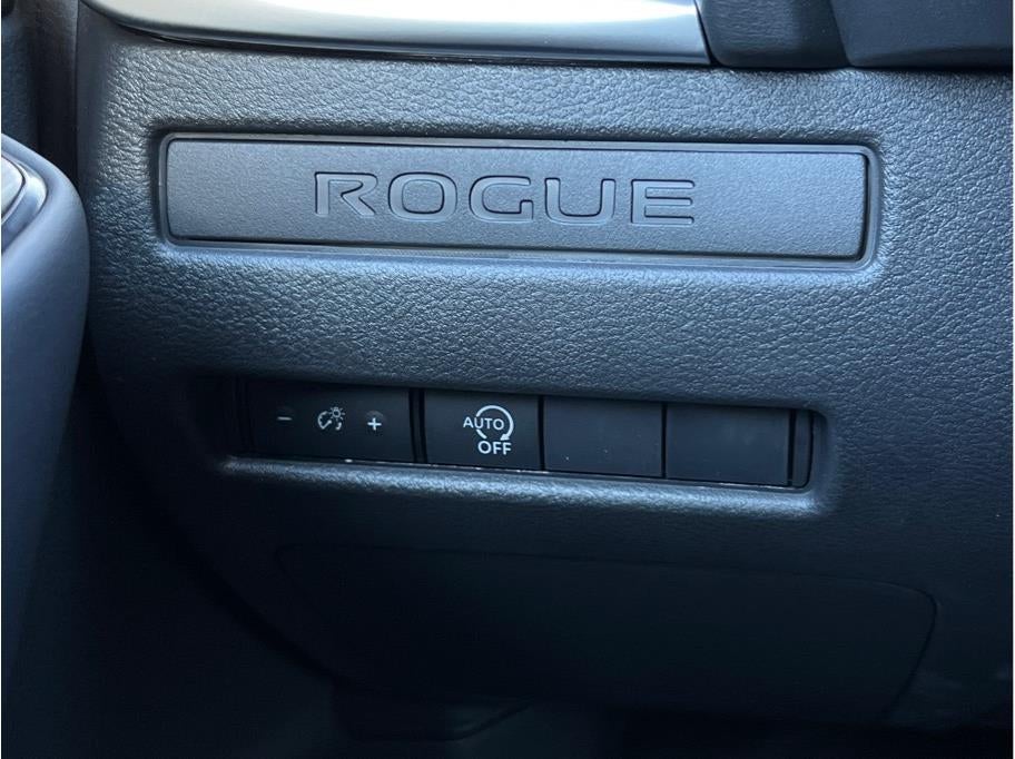 2026 Nissan Rogue S Sport Utility 4D