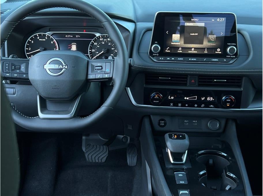 2026 Nissan Rogue SV Sport Utility 4D