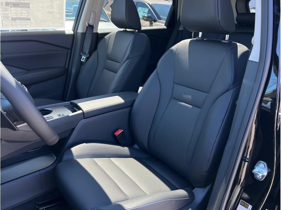 2026 Nissan Rogue SV (2026.5) Sport Utility 4D