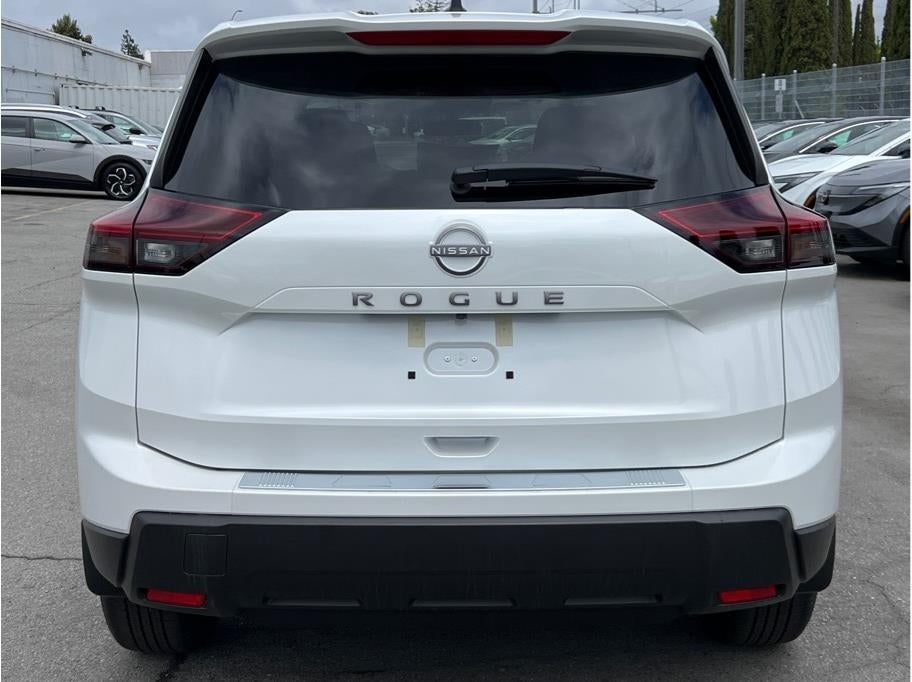 2026 Nissan Rogue 2026.5 SV