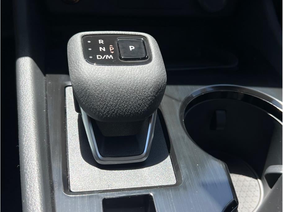 2026 Nissan Rogue Dark Armor (2026.5) Sport Utility 4D