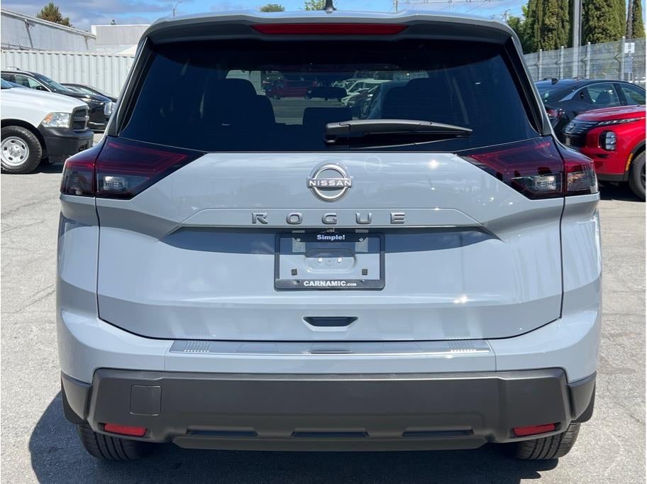 2026 Nissan Rogue 2026.5 SV