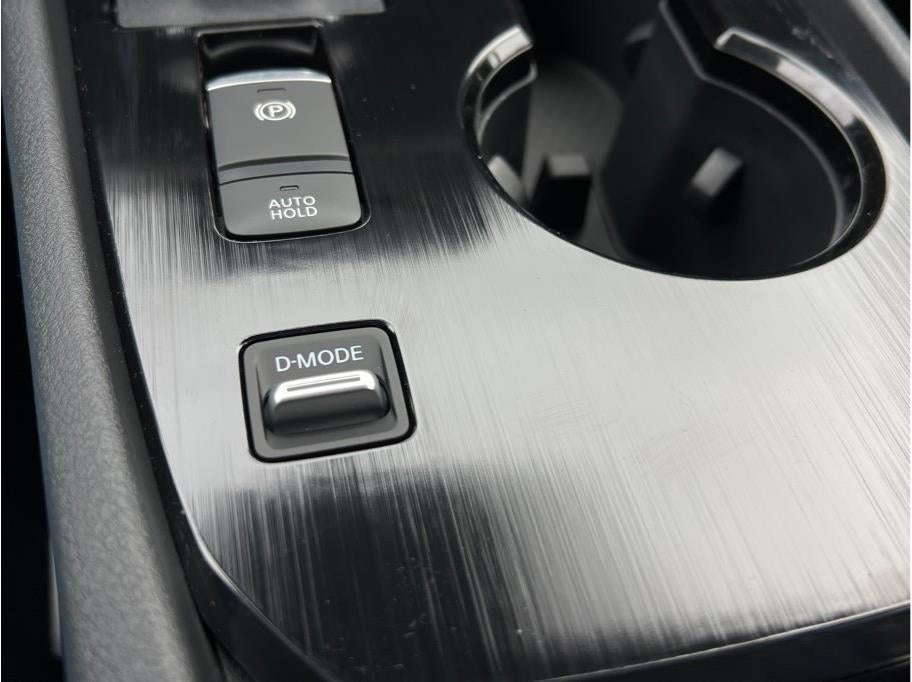 2026 Nissan Rogue SV Sport Utility 4D