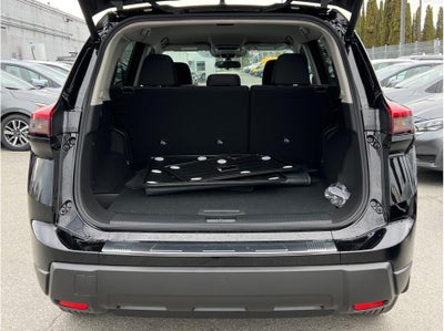 2026 Nissan Rogue SV Sport Utility 4D