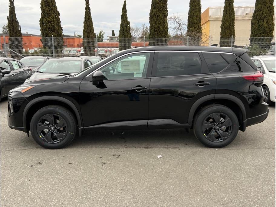 2026 Nissan Rogue SV Sport Utility 4D