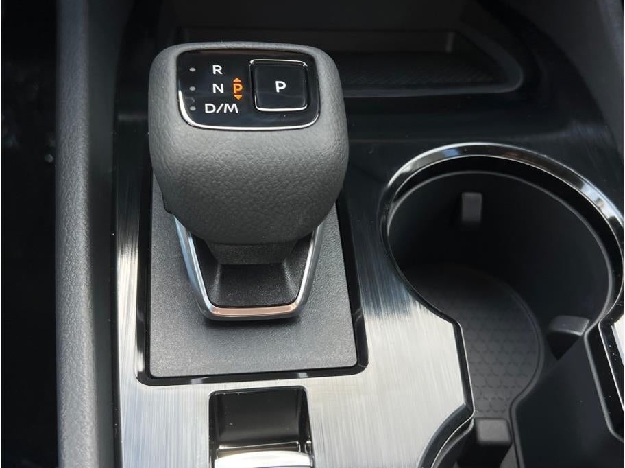 2027 Nissan Rogue SV