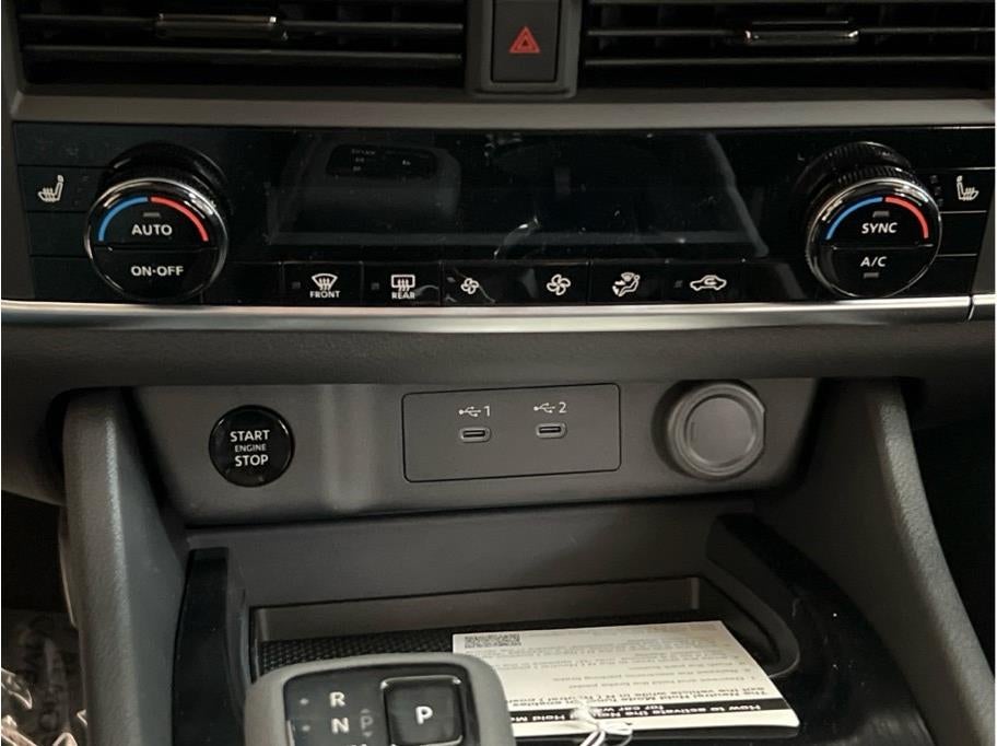 2026 Nissan Rogue SV Sport Utility 4D