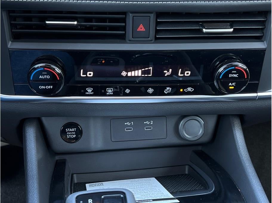 2026 Nissan Rogue SV Sport Utility 4D