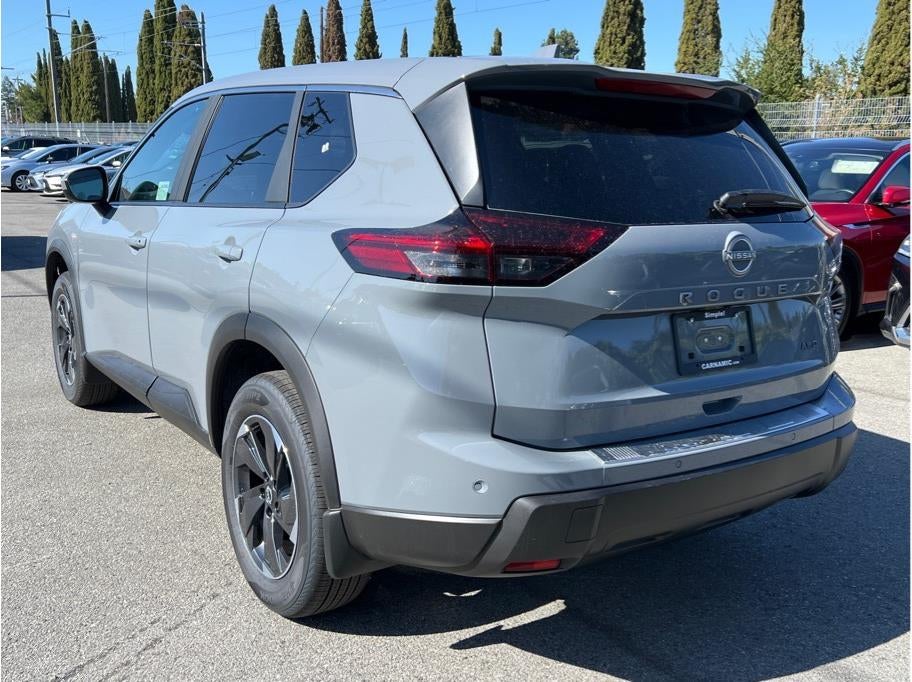 2026 Nissan Rogue SV Sport Utility 4D
