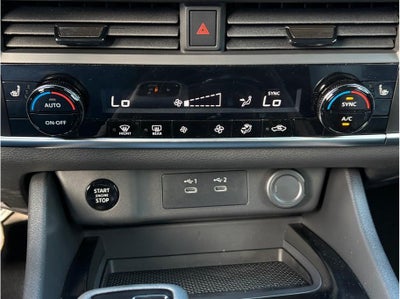 2026 Nissan Rogue SV Sport Utility 4D