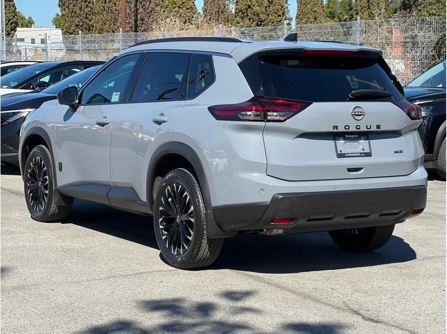 2027 Nissan Rogue SV