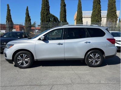 2019 Nissan Pathfinder SV Sport Utility 4D