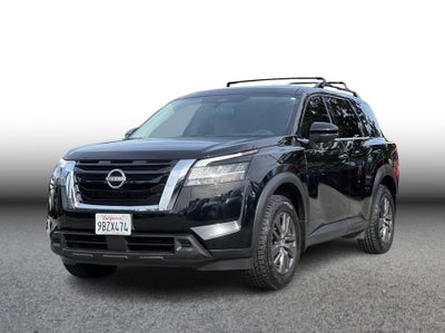 2022 Nissan Pathfinder SV Sport Utility 4D