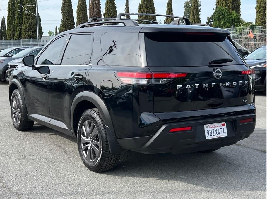 2022 Nissan Pathfinder SV Sport Utility 4D