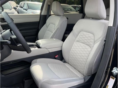 2022 Nissan Pathfinder SV Sport Utility 4D