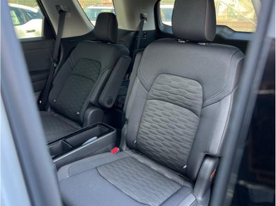 2025 Nissan Pathfinder SV Sport Utility 4D