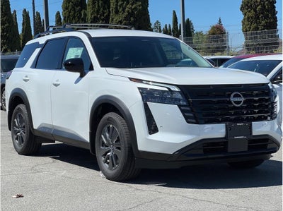 2026 Nissan Pathfinder SV Sport Utility 4D