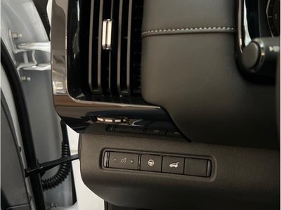 2026 Nissan Pathfinder SV AWD