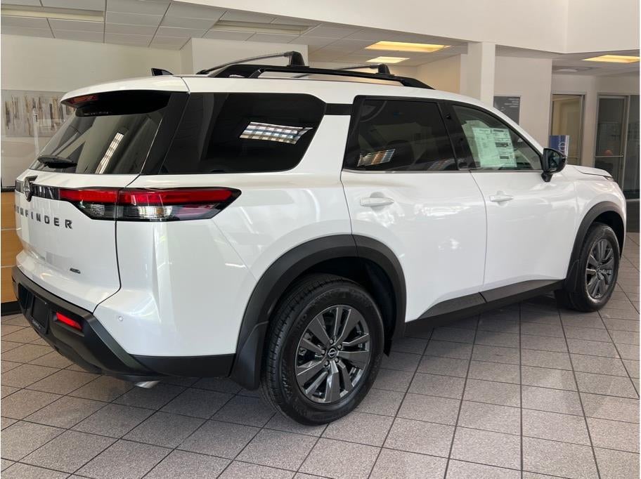 2026 Nissan Pathfinder SV AWD