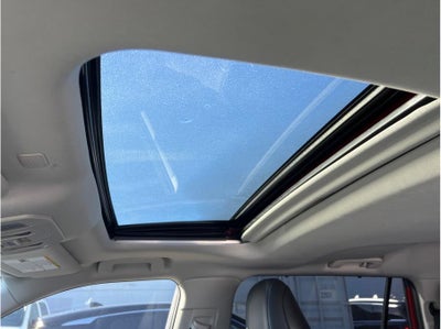 2021 Toyota Highlander XLE Sport Utility 4D