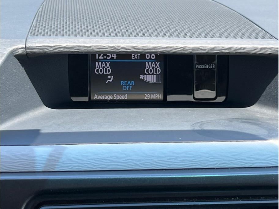 2014 Toyota Sienna XLE Minivan 4D