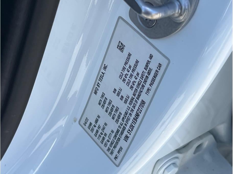2022 Tesla Model 3 Long Range Sedan 4D